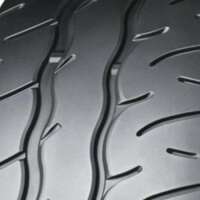 Advan Neova (AD09) 305/30-R19 102W